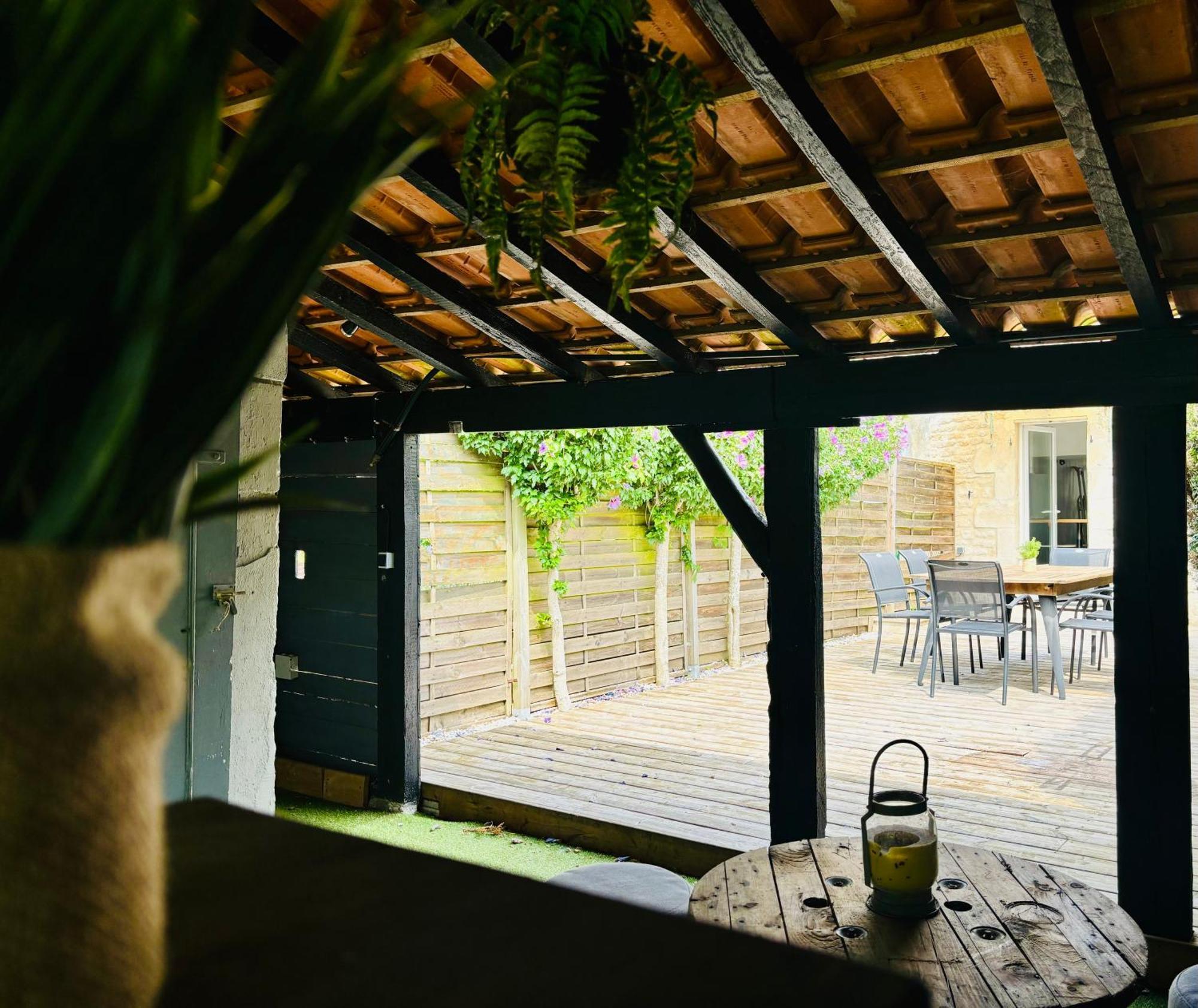 La Maison Du Parc, Charme Et Tranquillite Niort Zewnętrze zdjęcie